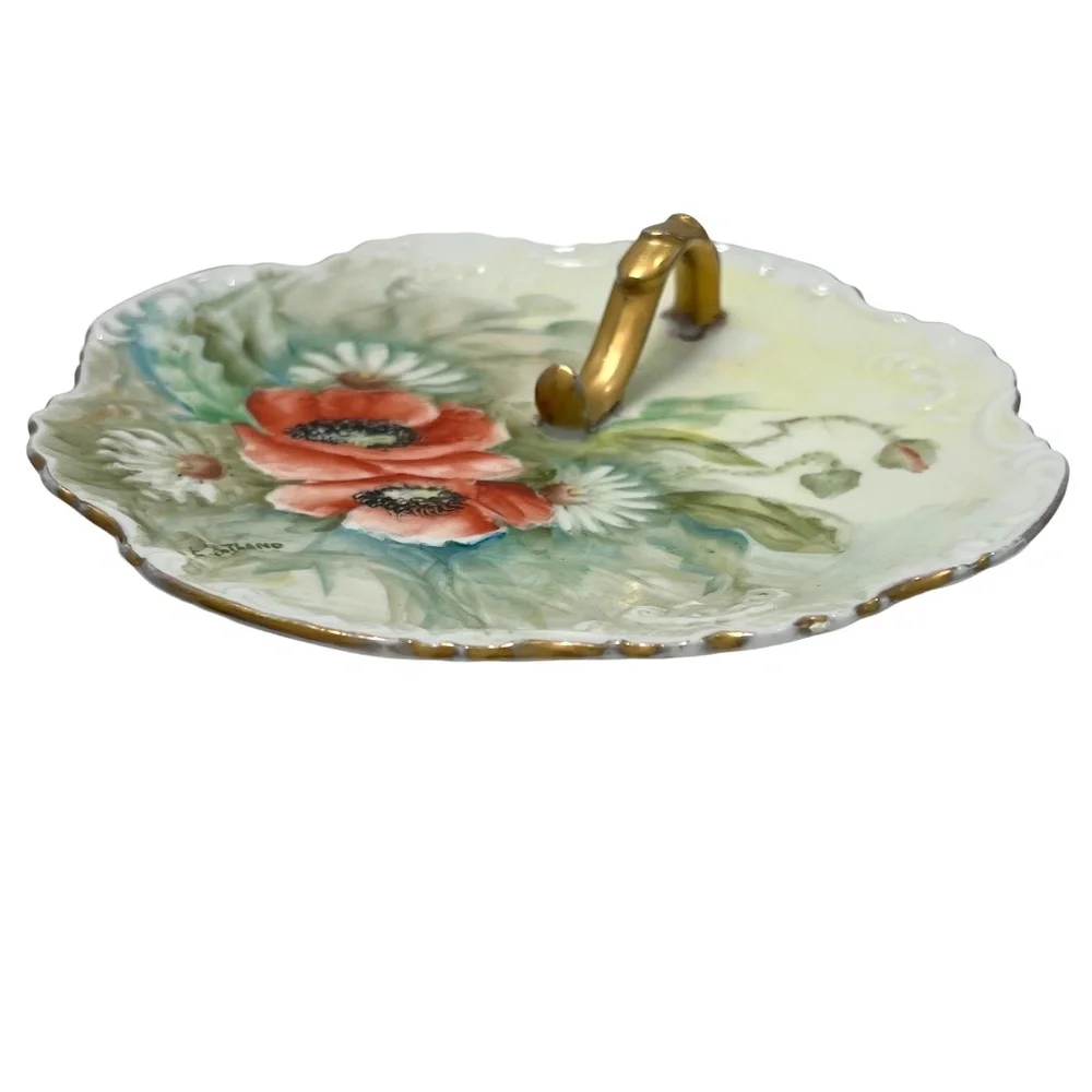 1960s HAND PAINTED FLORAL DESIGN PORCELAIN NAPPY GOLD HANDLED SERVING DISH